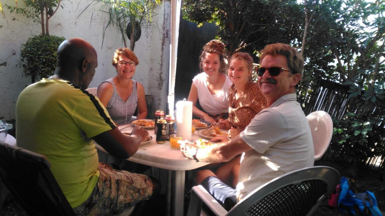 Authentic Bicycle Tours And Backpackers Pansiyon Soweto Dış mekan fotoğraf